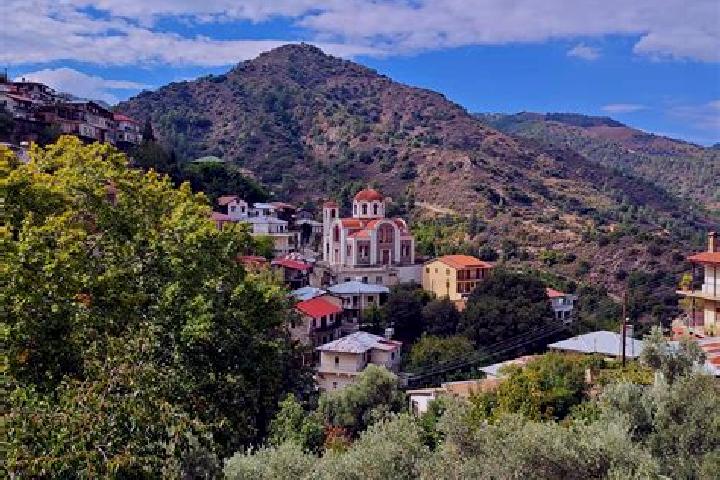 Lillian, 27 — Escort in Troodos, Cyprus