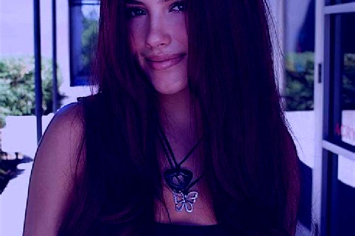 Lillian, 28, a auburn dark-eyed mediterranean companion based in Durnau. Offering Couples, Fetish. Available for incall and outcall, overnight bookings avail...