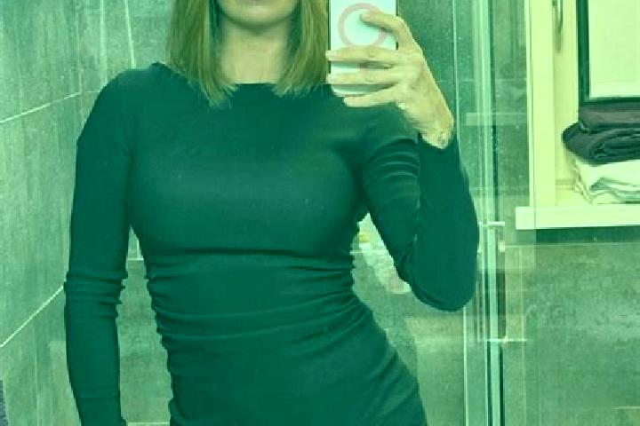 Lillian, 28, a red blue-eyed mediterranean companion based in Bocsig. Offering Tantra, A-Level, Fetish. Available for incall and outcall, day and evening dates.