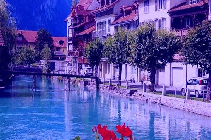 Lillian, 28 — Escort in Belp, Switzerland