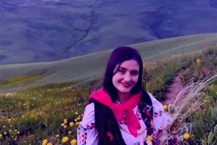 Lillian, 28 — Escort in Gjocaj, Albania