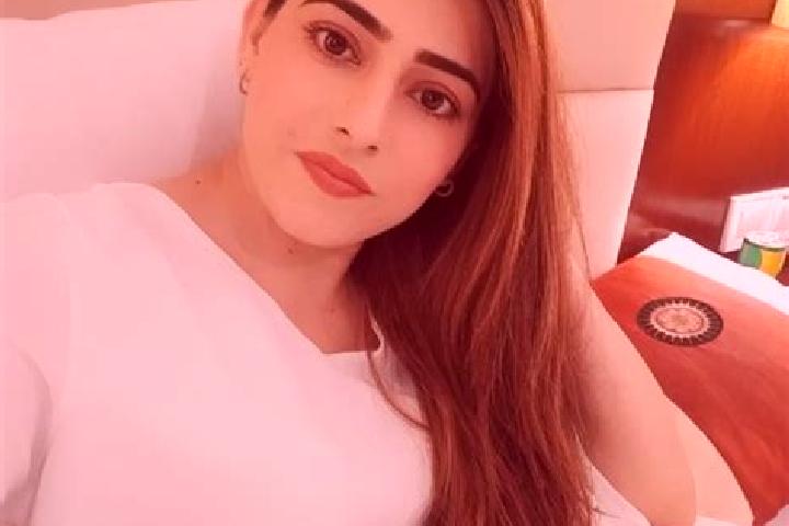 Lillian, 28 — Escort in Karachi, Pakistan