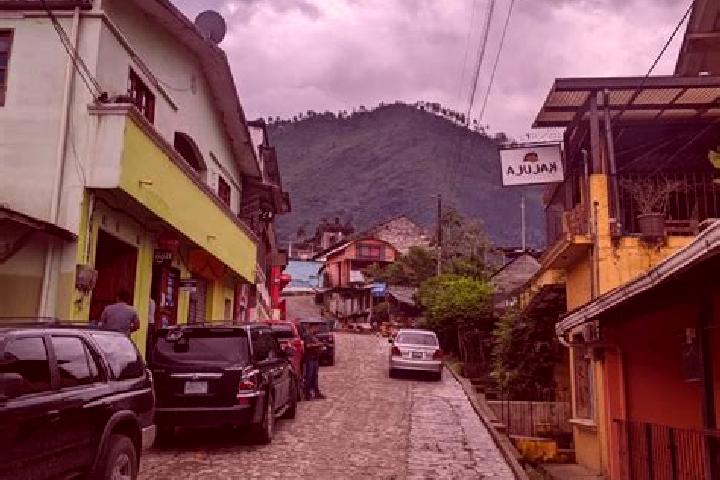 Lillian, 28 — Escort in Lanquin, Guatemala