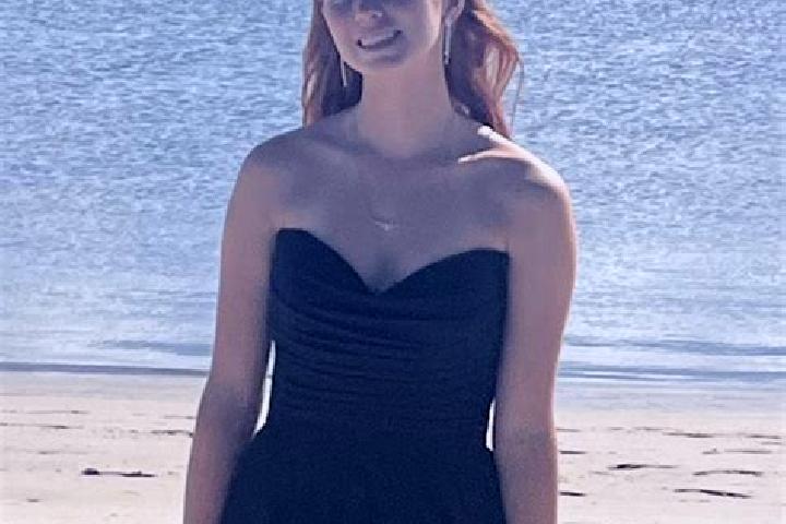 Lillian, 28 — Escort in Woorim, Australia