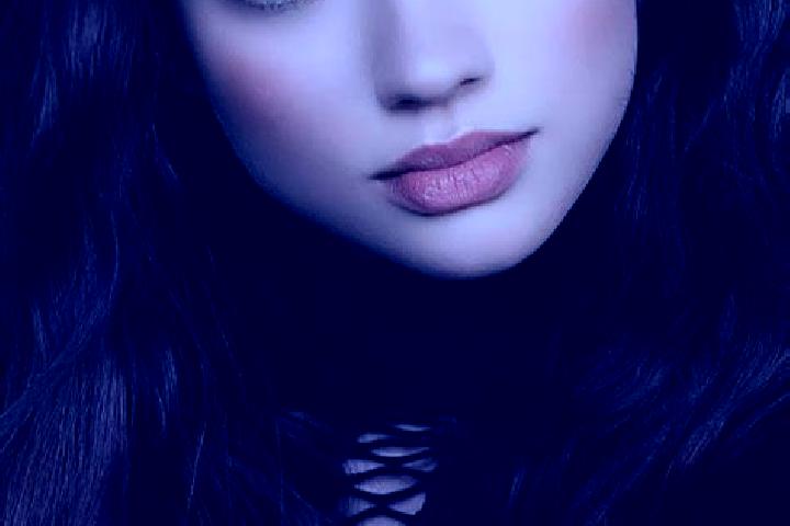 Lillian, 29, a auburn dark-eyed european companion based in Savate. Offering Party Girl, Dinner Date, Tantra, Duos. Available for incall and outcall, overnig...