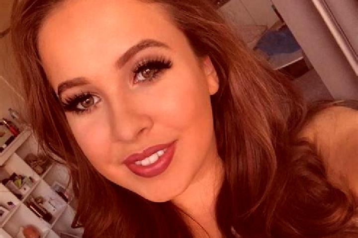 Lillian, 29, a dark blonde dark-eyed slavic companion based in Uwa. Offering Prostate Massage, BDSM, Party Girl, Dinner Date. Available for incall and outcal...