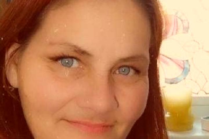 Lillian, 29, a red grey-eyed indian companion based in Pintesfeld. Offering Erotic Massage, Roleplay, GFE. Available for incall and outcall, day and evening ...