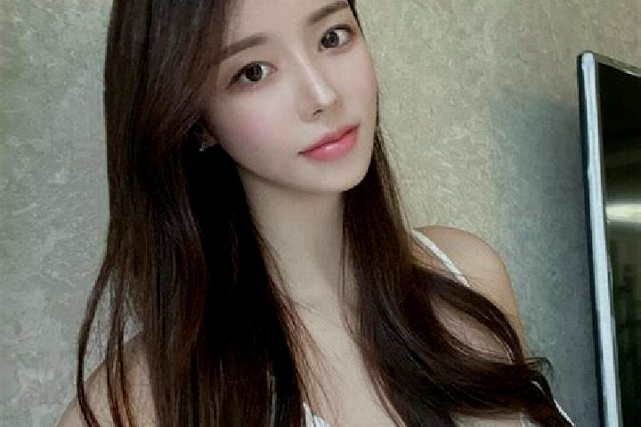 Lillian, 29 — Escort in Chengmagang, China
