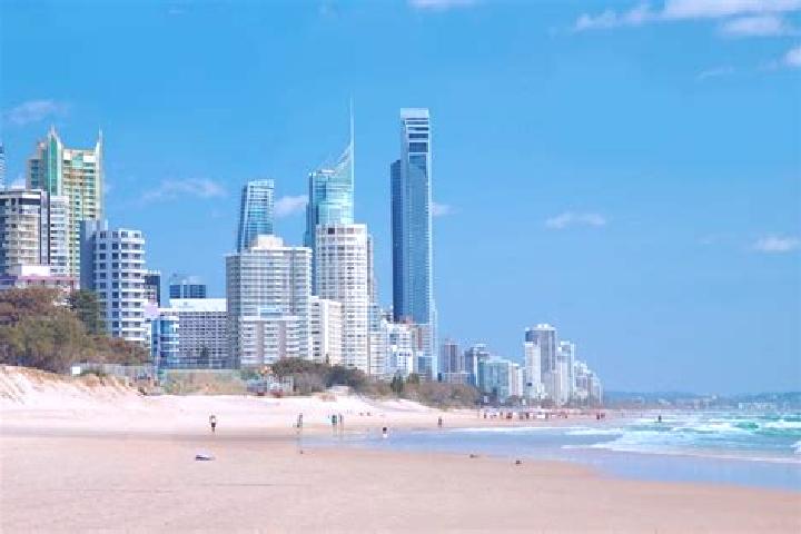 Lillian, 29 — Escort in Currumbin Waters, Australia