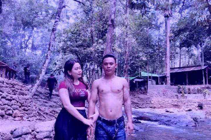 Lillian, 29 — Escort in Merapit, Indonesia
