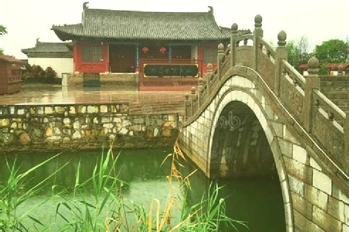 Lillian, 29 — Escort in Suiyang, China