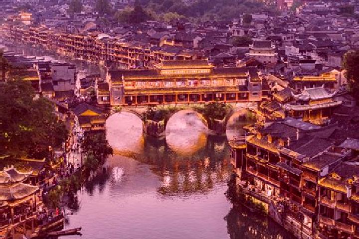 Lillian, 29 — Escort in Wanling, China