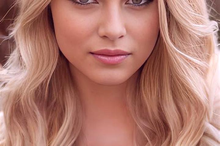 Lillian, 30, a blonde hazel-eyed mixed companion based in Fetesti. Offering Deep French Kissing, A-Level, Travel Companion. Available for incall and outcall,...