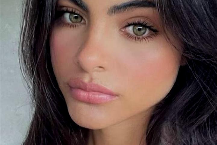 Lillian, 30, a brunette dark-eyed middle eastern companion based in Podbrezje. Offering Travel Companion, 69, OWO, BDSM. Available for incall and outcall, ov...