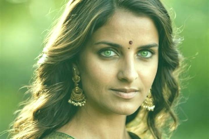 Lillian, 30, a chestnut green-eyed indian companion based in Katzenthal. Offering BDSM, Duos. Available for incall and outcall, day and evening dates.