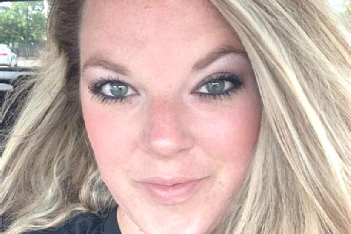 Lillian, 30 — Escort in Bronson, United States