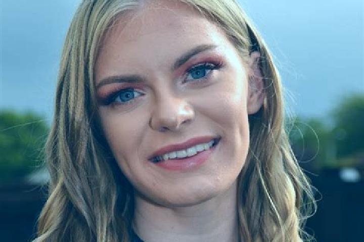 Lillian, 30 — Escort in Dawlish, United Kingdom