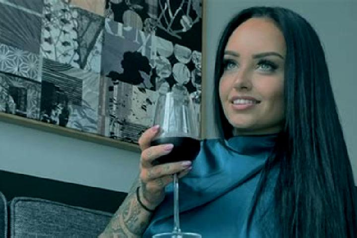 Lillian, 30 — Escort in Deer Lodge, United States