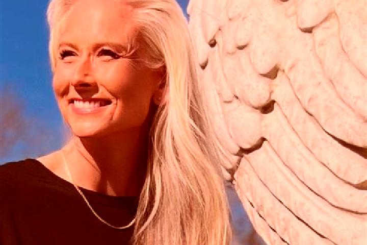 Lillian, 30 — Escort in Glostrup, Denmark
