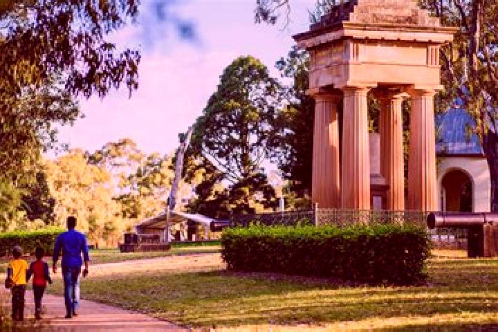 Lillian, 30 — Escort in Horsley Park, Australia