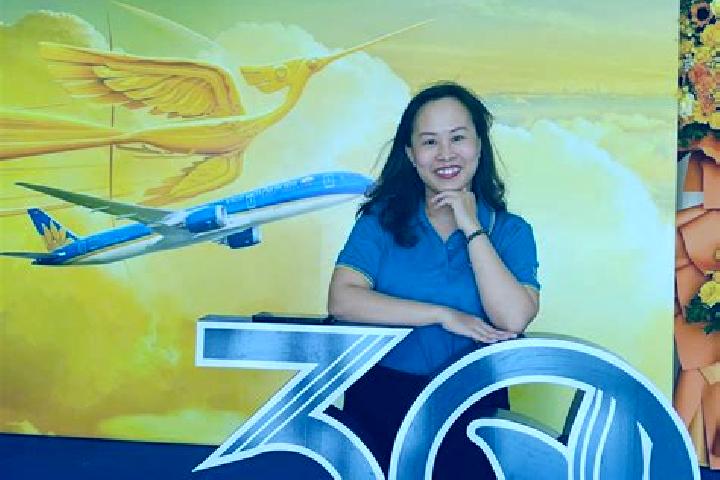 Lillian, 30 — Escort in M GJrak, Vietnam