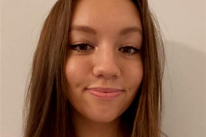 Lillian, 30 — Escort in Oakes, United States