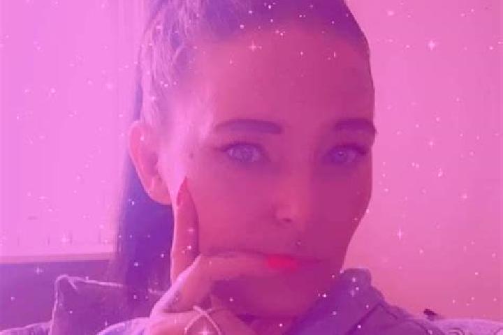 Lillian, 30 — Escort in Suffolk Park, Australia