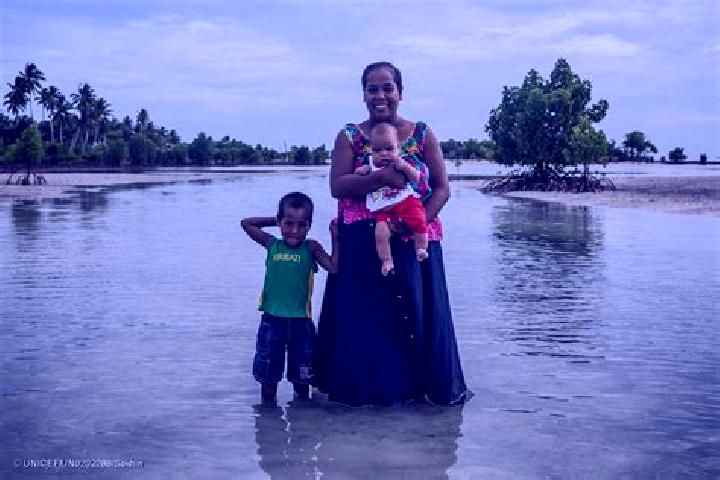 Lillian, 30 — Escort in Teaoraereke Village, Kiribati