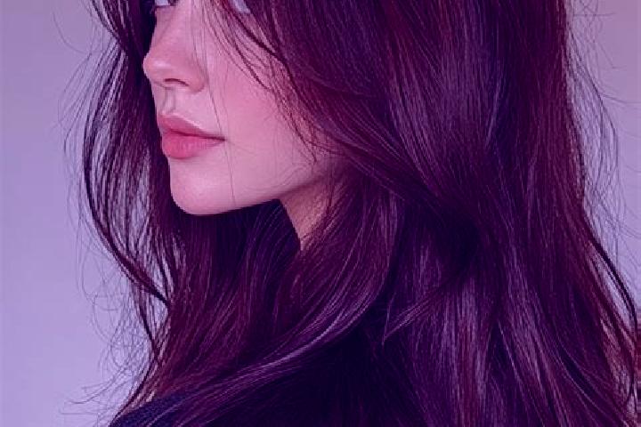 Lillian, 31, a auburn brown-eyed mediterranean companion based in Dzuer. Offering Massage, BDSM, Travel Companion, CIM. Available for incall and outcall, day...