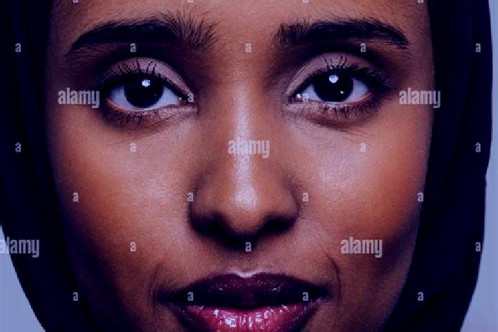 Lillian, 31, a auburn brown-eyed middle eastern companion based in Pugoh. Offering A-Level, GFE, Massage, Prostate Massage. Available for incall and outcall,...