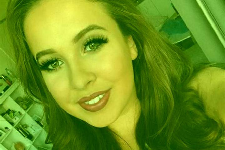 Lillian, 31, a brunette blue-eyed mediterranean companion based in Scherpenheuvel-Zichem. Offering Massage, GFE, Striptease, Party Girl. Available for incall...
