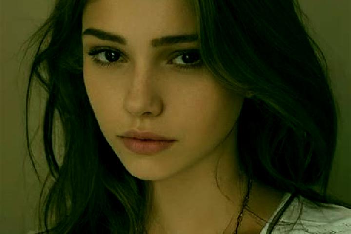 Lillian, 31, a chestnut hazel-eyed slavic companion based in Loma Chica. Offering Massage, Roleplay, GFE. Available for incall and outcall, overnight booking...