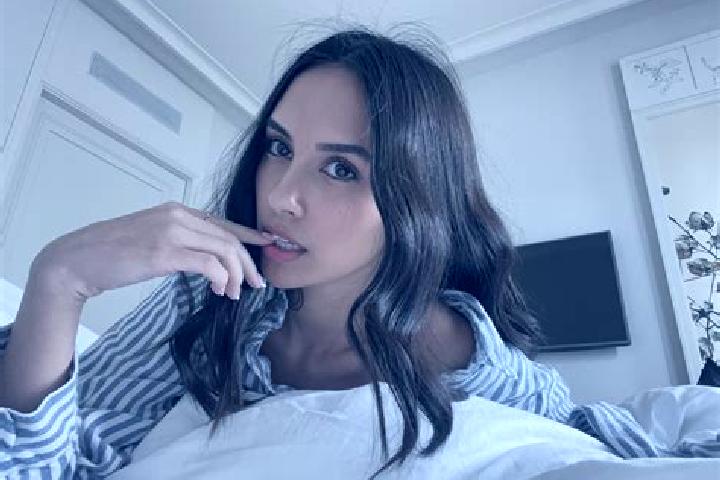 Lillian, 31, a red dark-eyed ebony companion based in Laurens. Offering Overnight, Travel Companion, Girlfriend Experience. Available for incall and outcall,...