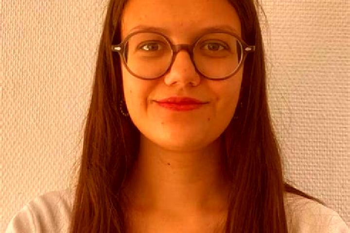 Lillian, 31 — Escort in Aillas, France