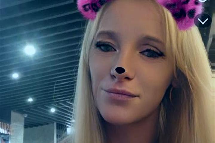 Lillian, 31 — Escort in Bours, France