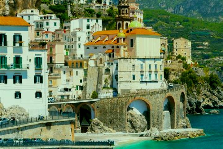 Lillian, 31 — Escort in Casteltodino, Italy