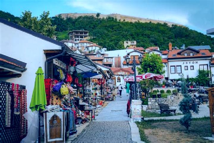 Lillian, 31 — Escort in Prizren, Kosovo