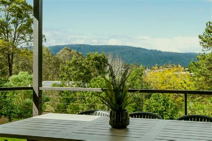 Lillian, 31 — Escort in Samford Valley, Australia
