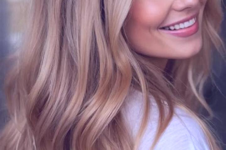 Lillian, 32, a blonde hazel-eyed latina companion based in Ripi. Offering Overnight, GFE, Travel Companion, CIM. Available for incall and outcall, day and ev...