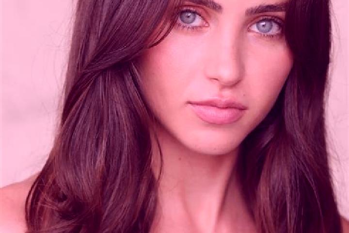 Lillian, 32, a dark blonde brown-eyed latina companion based in Pirassununga. Offering Dinner Date, Erotic Massage, Overnight, Prostate Massage, Girlfriend E...