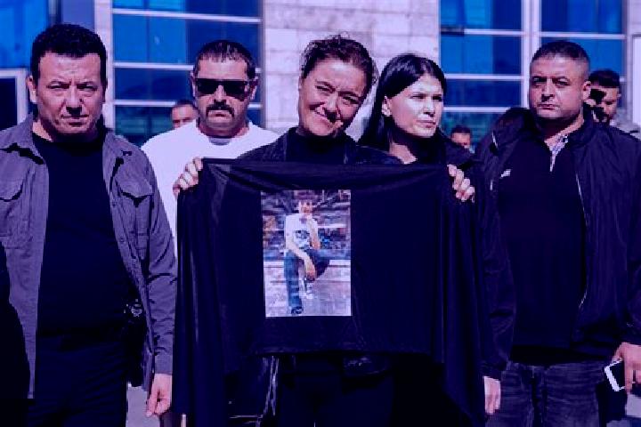 Lillian, 32 — Escort in Akincilar, Turkey
