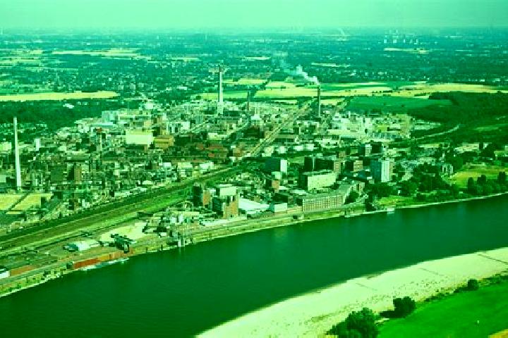Lillian, 32 — Escort in Heinsberg, Germany