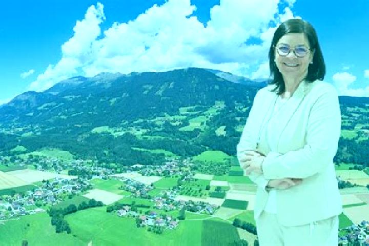 Lillian, 32 — Escort in Lendorf, Austria