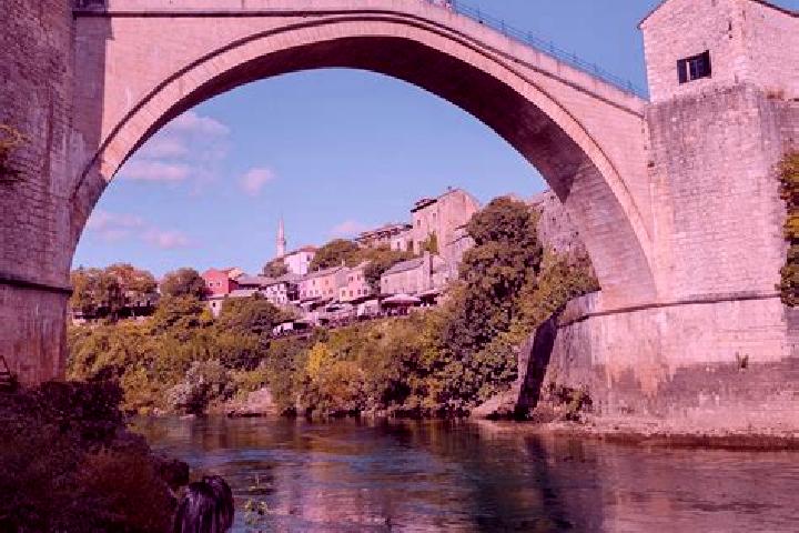 Lillian, 32 — Escort in Polje-Bijela, Bosnia and Herzegovina