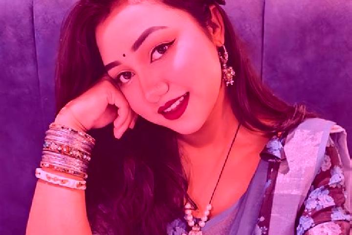 Lillian, 32 — Escort in Raojan, Bangladesh