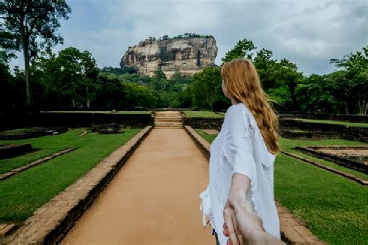 Lillian, 32 — Escort in Sigiriya, Sri Lanka