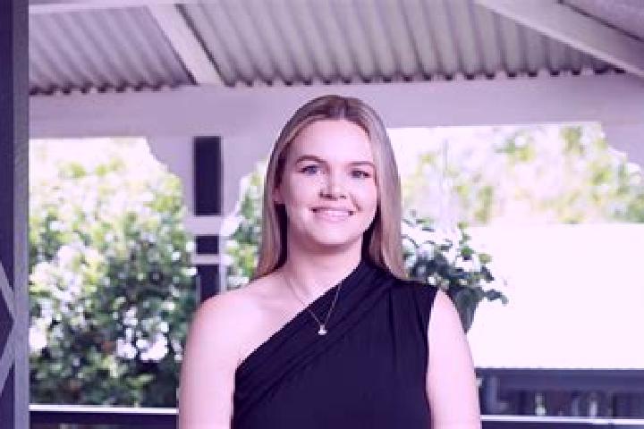 Lillian, 32 — Escort in Stafford Heights, Australia