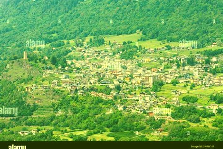 Lillian, 32 — Escort in Teglio, Italy