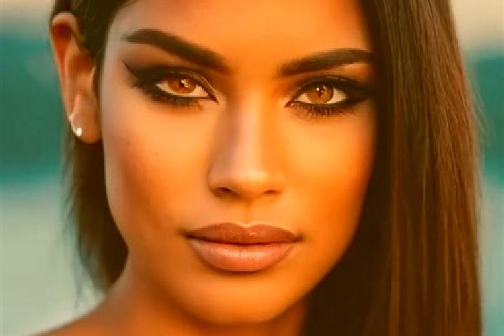 Lillian, 33, a black brown-eyed latina companion based in Karalat. Offering Erotic Massage, Tantra, GFE, Travel Companion, Domination. Available for incall a...