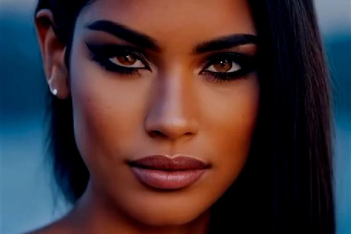 Lillian, 33, a black brown-eyed latina companion based in Kelluyo. Offering Girlfriend Experience, Domination, OWO. Available for incall and outcall, overnig...